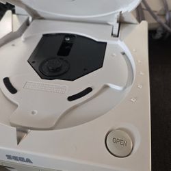 Dreamcast And One Controller Hkt-3020