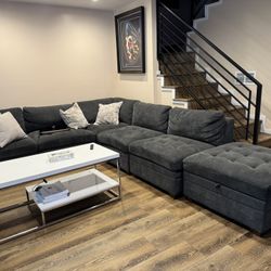 Couch With Coffee Table