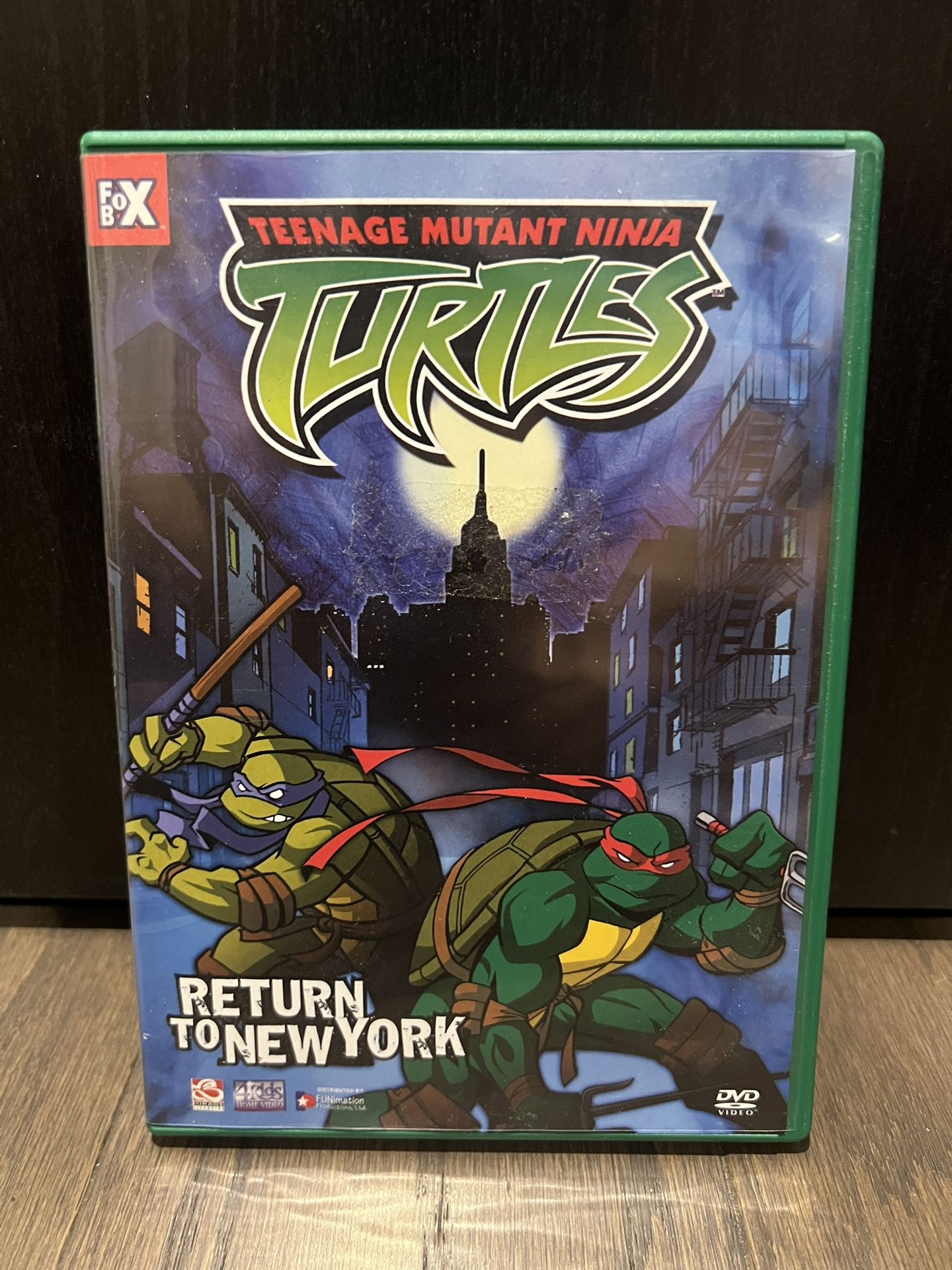 Teenage Mutant Ninja Turtles Return to New York DVD