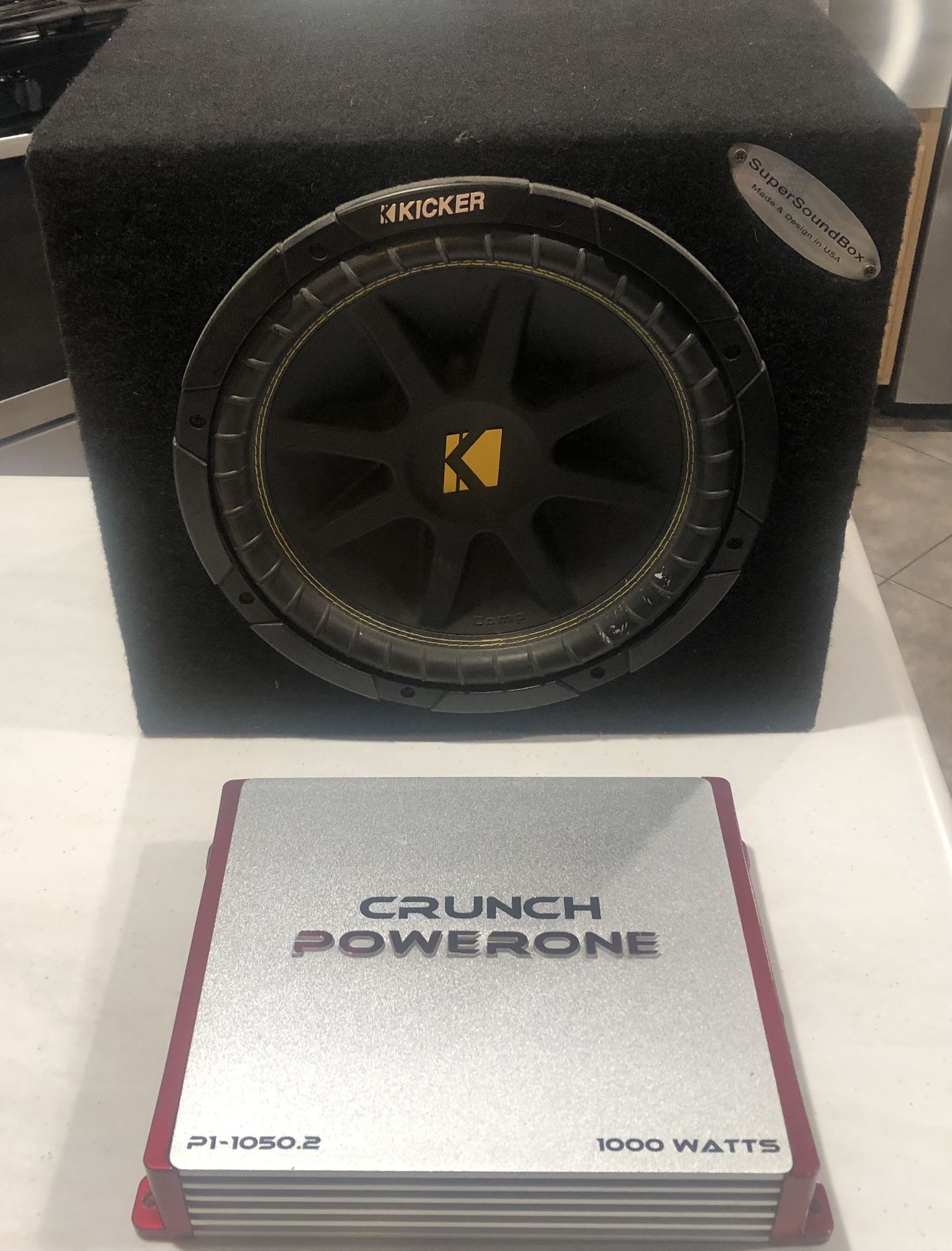 Subwoofer Box And Crunch Powerone 1000 Watt Amp
