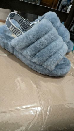 Uggs women slide size size 7