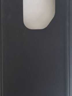 Samsung S9 Otterbox phone case.