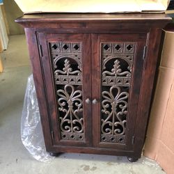 Wine Cabinet