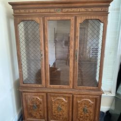 China Cabinet (Wood)