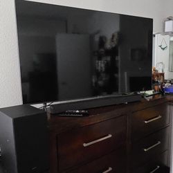 SAMSUNG TV with Soundbar and Sub