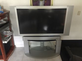 45 inch HDTV Panasonic