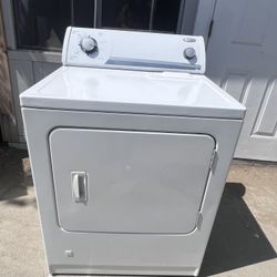 Whirlpool Super Capacity Gas Dryer 