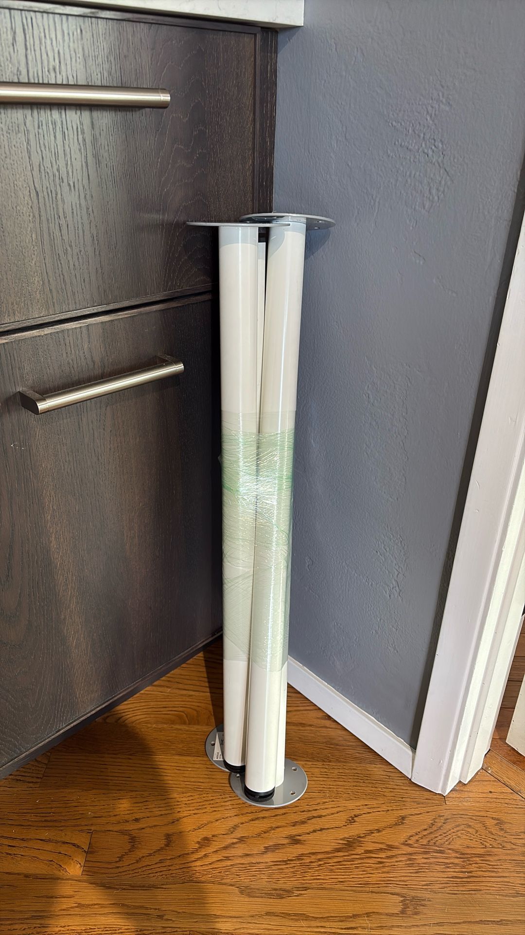 Set Of 4 IKEA Table/desk Legs