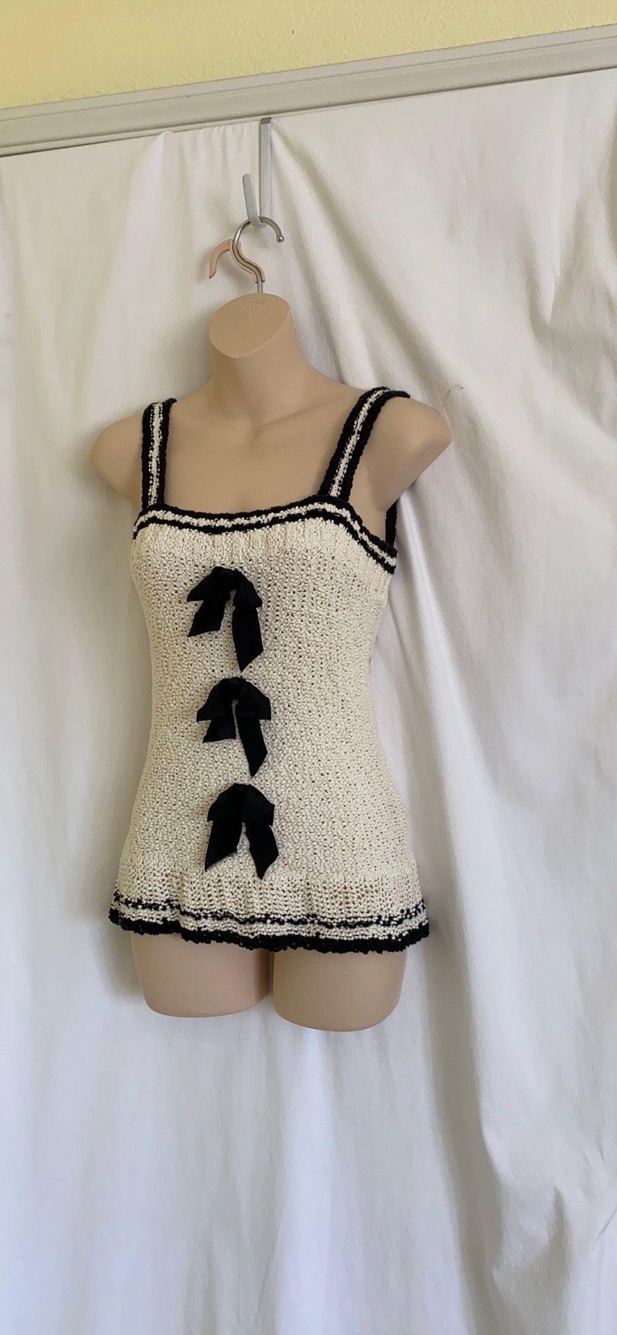 Marc Jacobs Crotchet Tank Cream and White