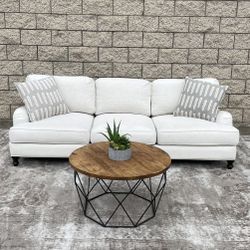 *Free Delivery* Modern Couch Sofa 3 Seater
