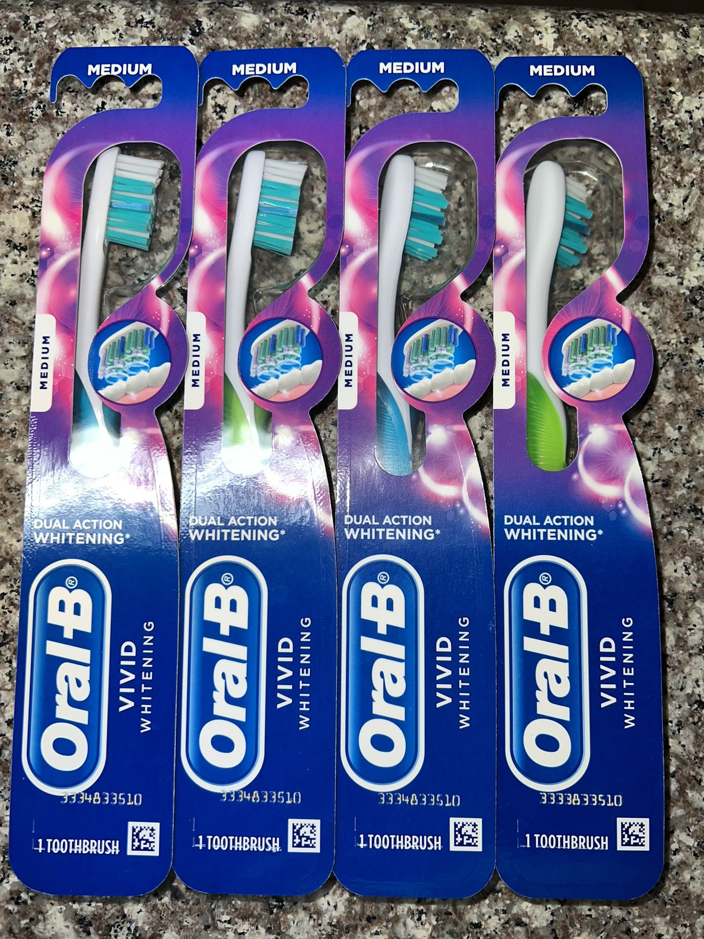 Oral B Medium Toothbrushes Set