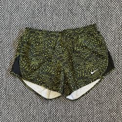 NIKE DRI-FIT RUNNING SHORTS SIZE X-LARGE
