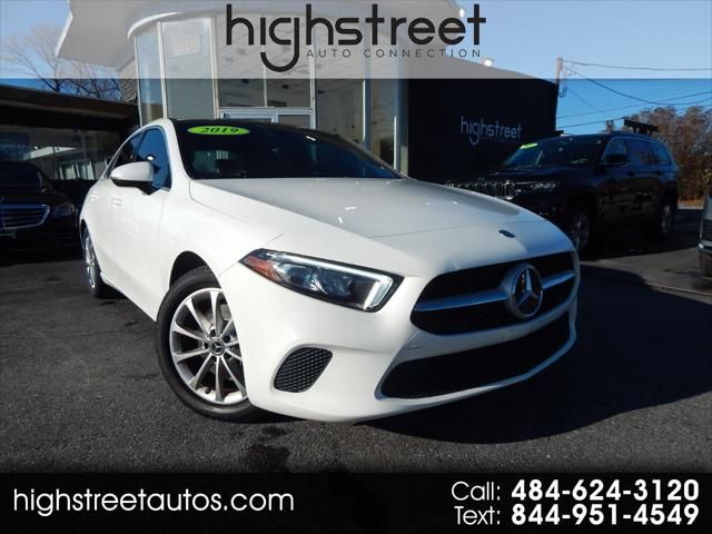 2019 Mercedes-Benz A 220