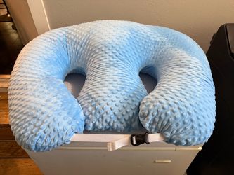 Twin Z Pillow