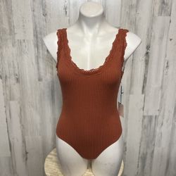  Bodysuit  