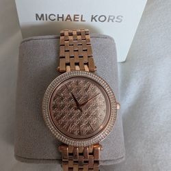 Michael Kors Watch - Rose Gold
