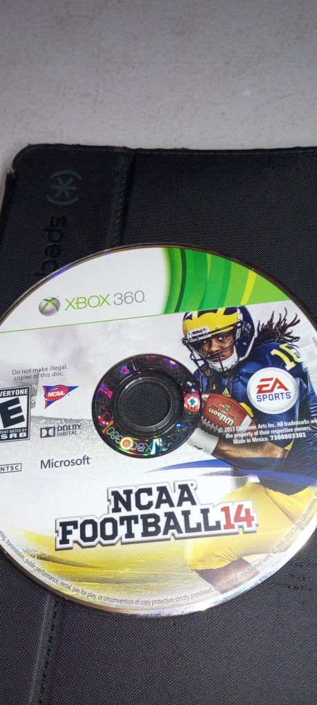 NCAA Football 14 (Xbox 360, 2013)
