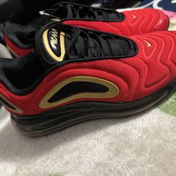 Nike Air Max 720 Red Gold Chinese New Year Women’s Size 8.5 Athletic Shoes / Walking Shoes 