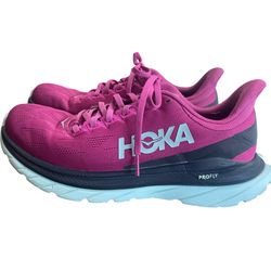 Hoka One One Mach 4, Women’s Profly Size 9.5B