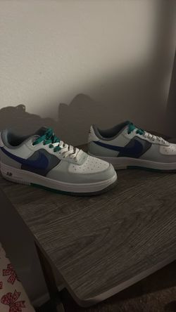 Nike shoes barley used size 7