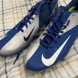 Soccer Cleats Size 11