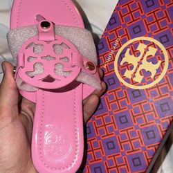 Tory Burch slides size 5 woman’s