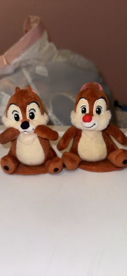 Chip & Dale magnetic plushies Disneyland Merchandise