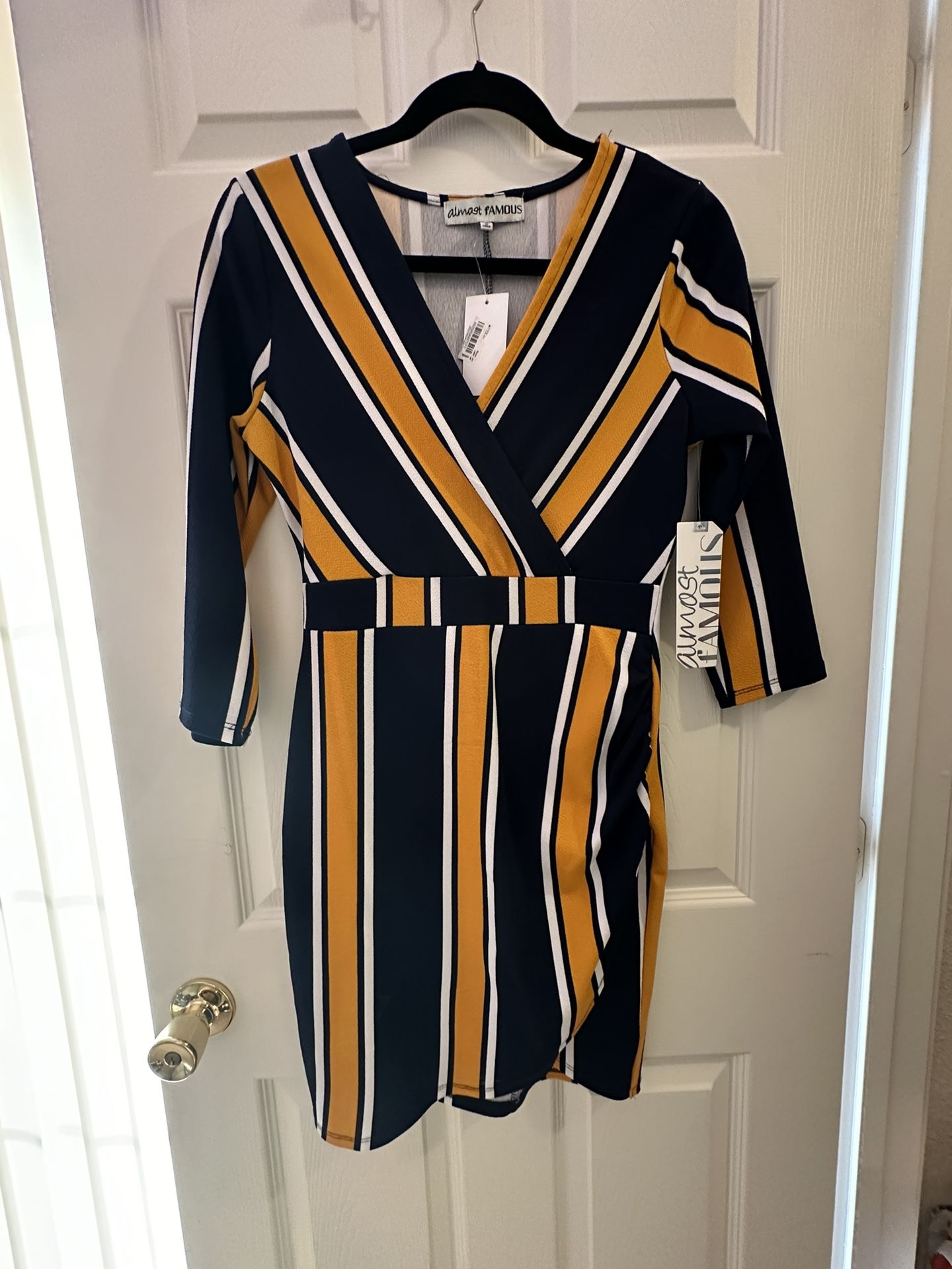 Striped Dress Navy Blue/Yellow Size Medium BRAND NEW WITH TAG (Purchased From Macy’s)