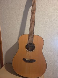 Breedlove guitar