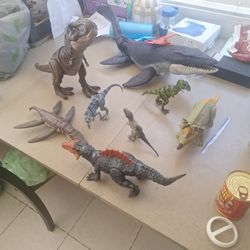 Jurassic  Park Dinosaur Bundle