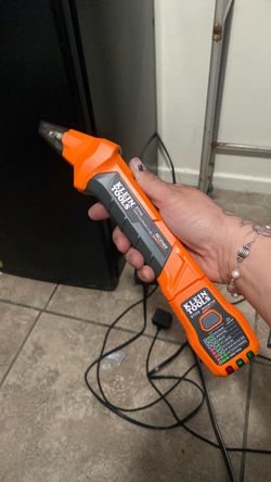 Klein Tools ET310 Circuit Breaker Finder