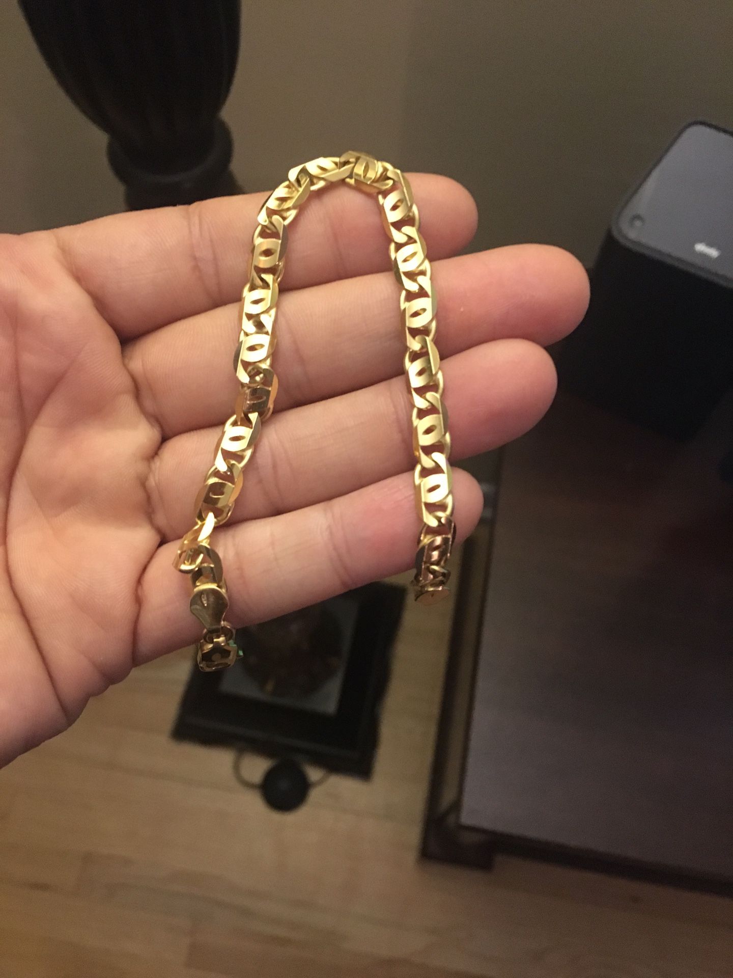 18 Karat Gold Bracelet
