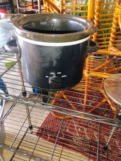 Small slow cooker pickup only cash