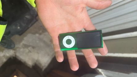 Apple iPod nano 5th gen