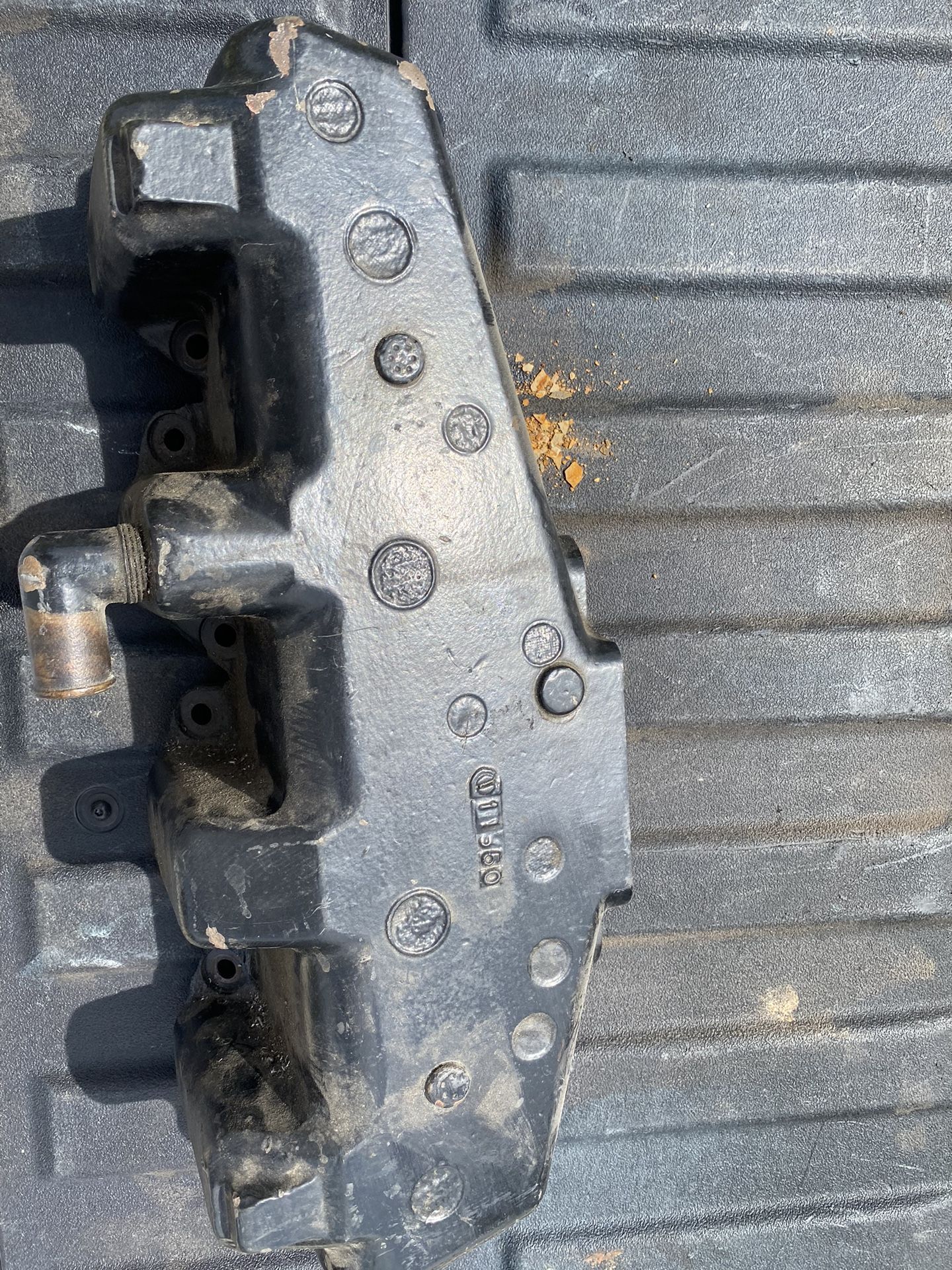 Like New Mercury/BBChevy Exhaust Manifold