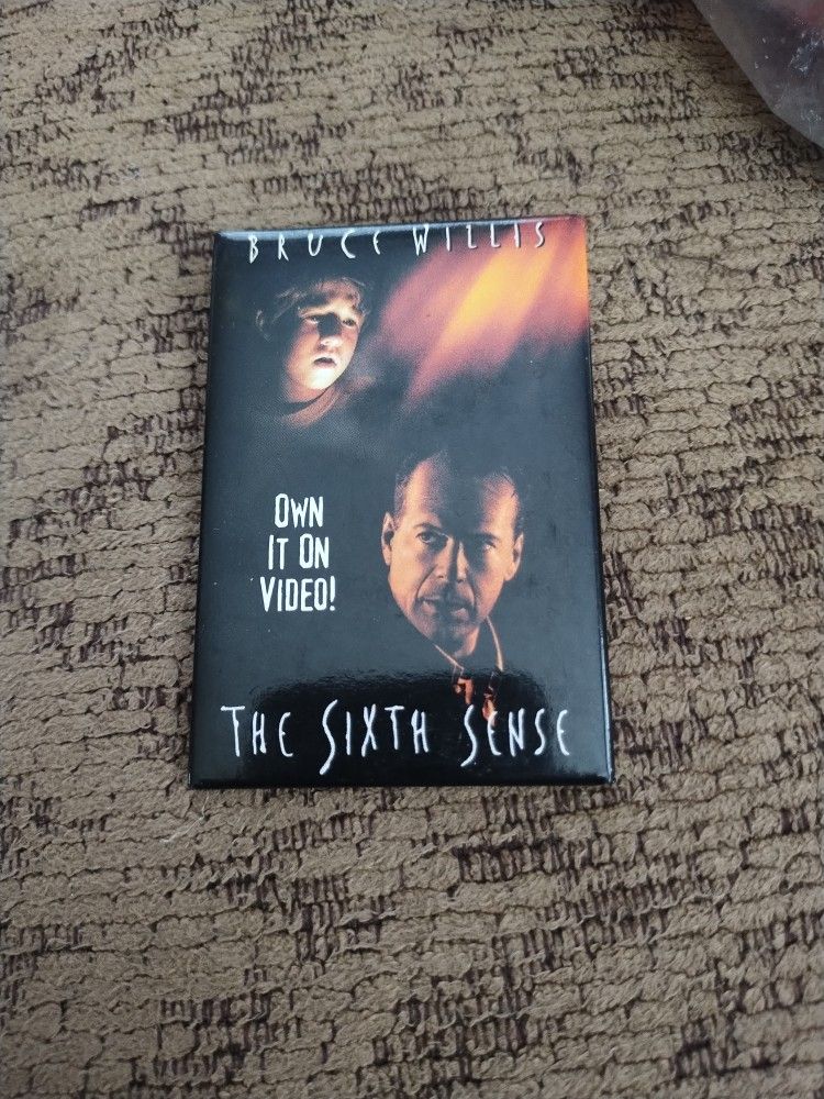 The Sixty Sense Bruce Willis Bloc kuster Video Pin.