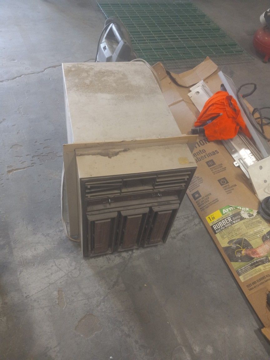 Ac, Saw
