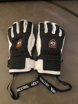Women’s Premium Hestra 5-finger Ski/Snow Gloves Size 7