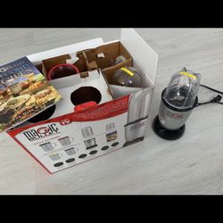 Magic Bullet 17 Pieces -Look Last Photo For Price Reference 