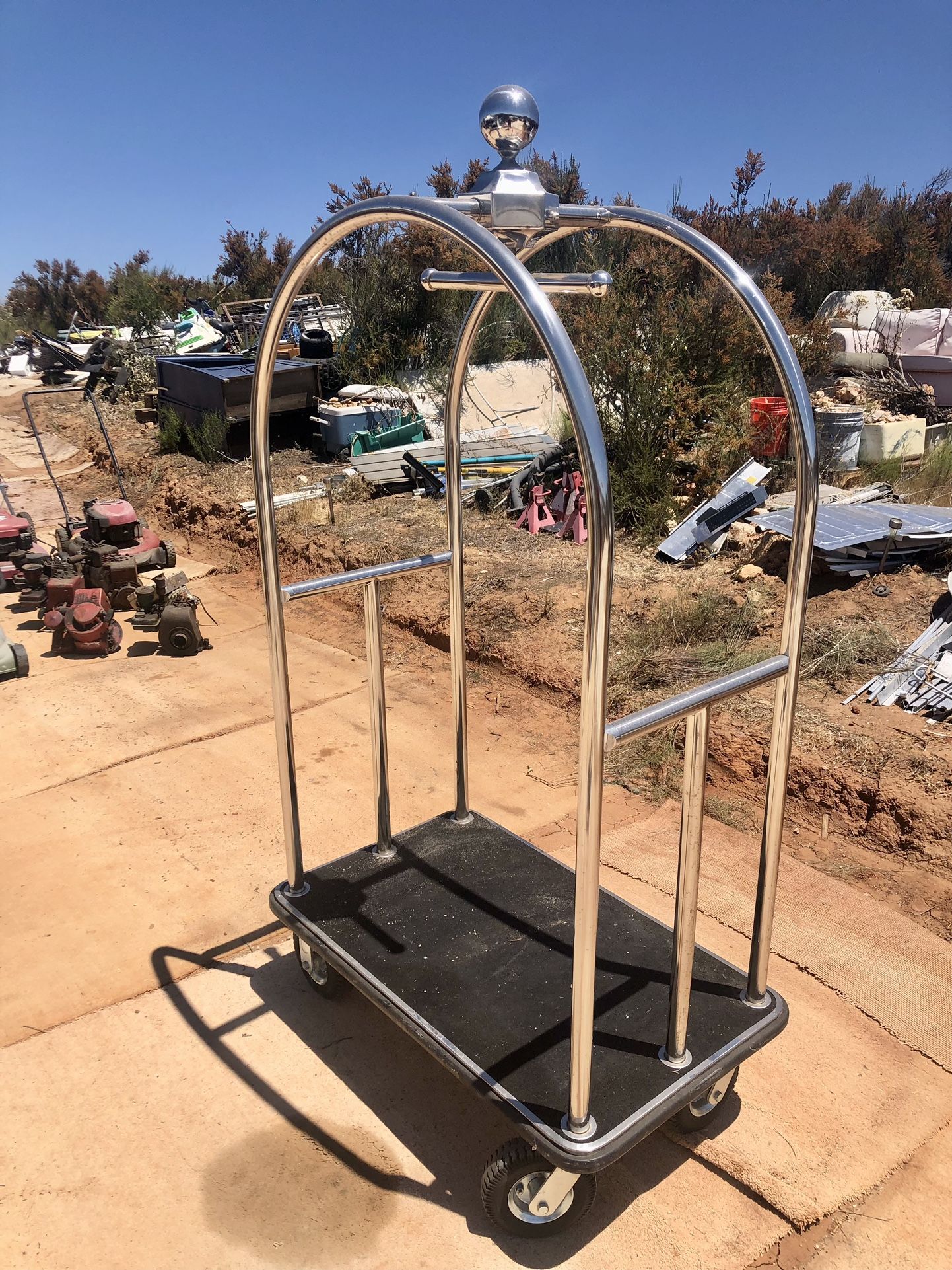 ULINE Bellman Rolling Hotel Luggage Cart Heavy Duty Casters With Nice Tires 1100 Lb Holding Capacity Excellent Cond
