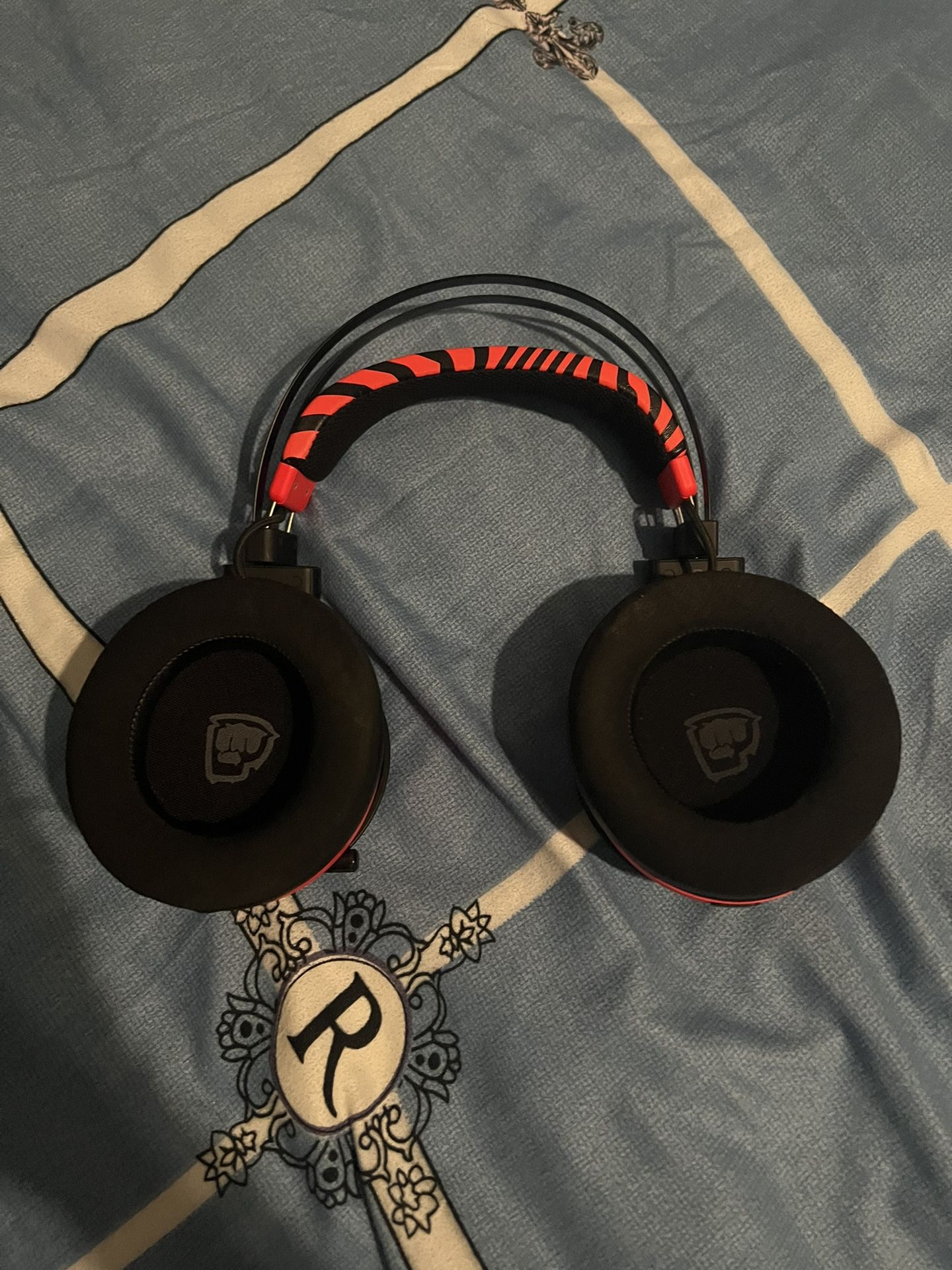 Pewdiepie custom headphones clearance