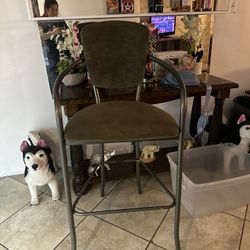 High Chairs For Island ! 