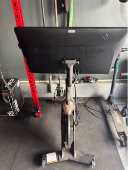 Peloton bike Pl-01 $400