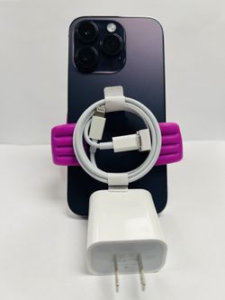 Factory Unlocked Apple iPhone 14 Pro 256gb, Sold with warranty 