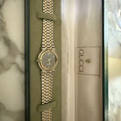 Authentic Gucci 9000M Two-Tone Mens Watch with Box - Working