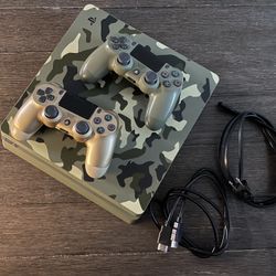 Selling my PlayStation 4 Modern Warfare Edition – works perfectly!