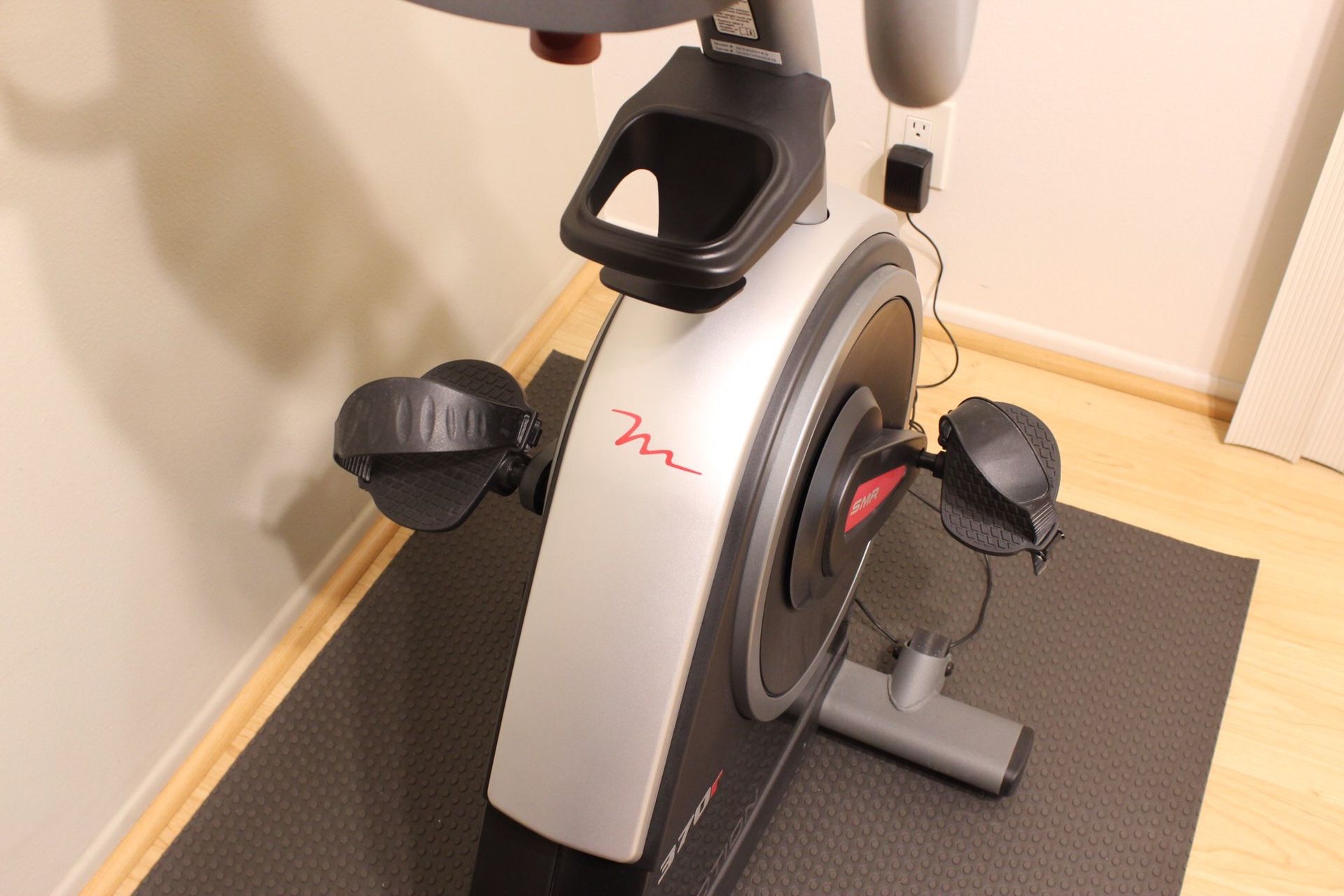 freemotion 370r exercise bike