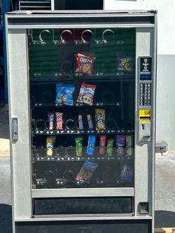 snack vending machine