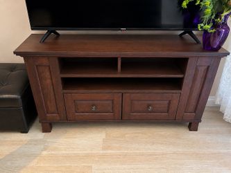 TV Stand / Entertainment Center with Drawers