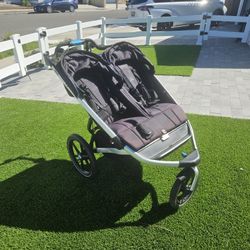 Thule Double Jogging Stroller